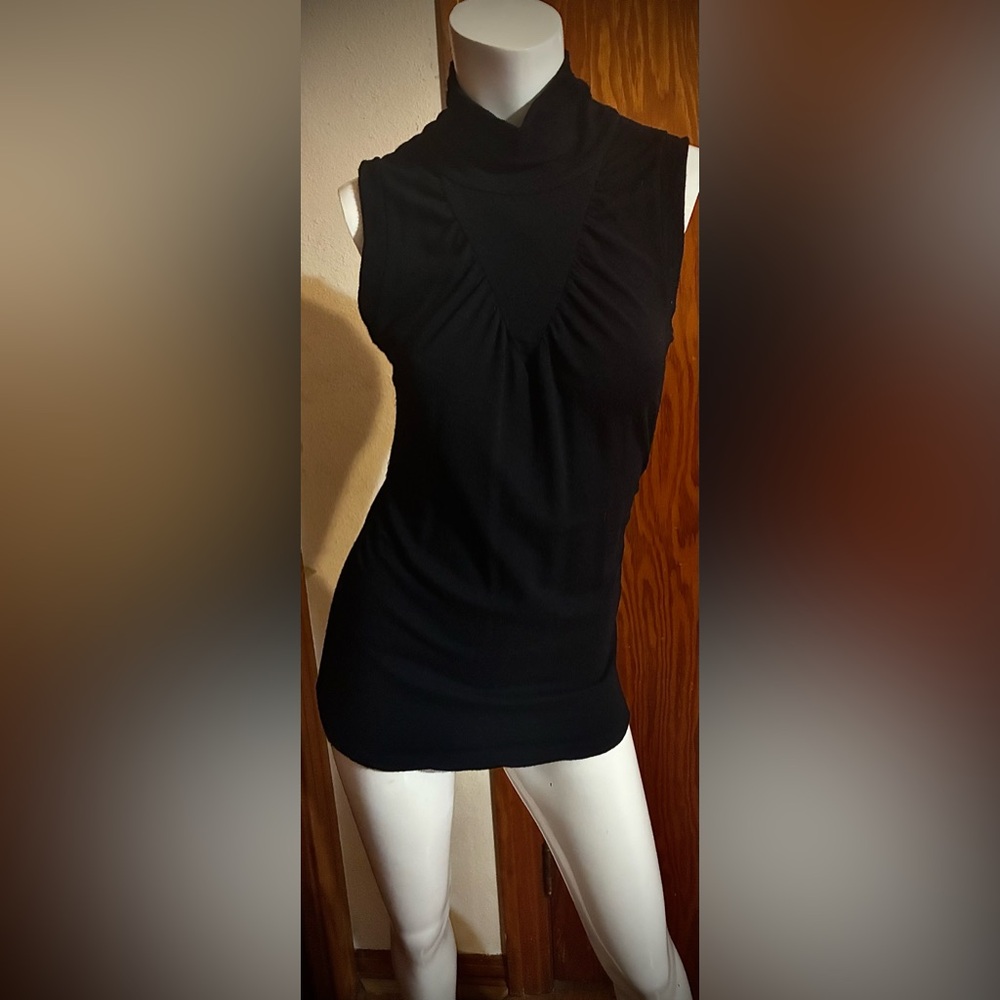 Theory Black Sleeveless Tunic Sweater Top